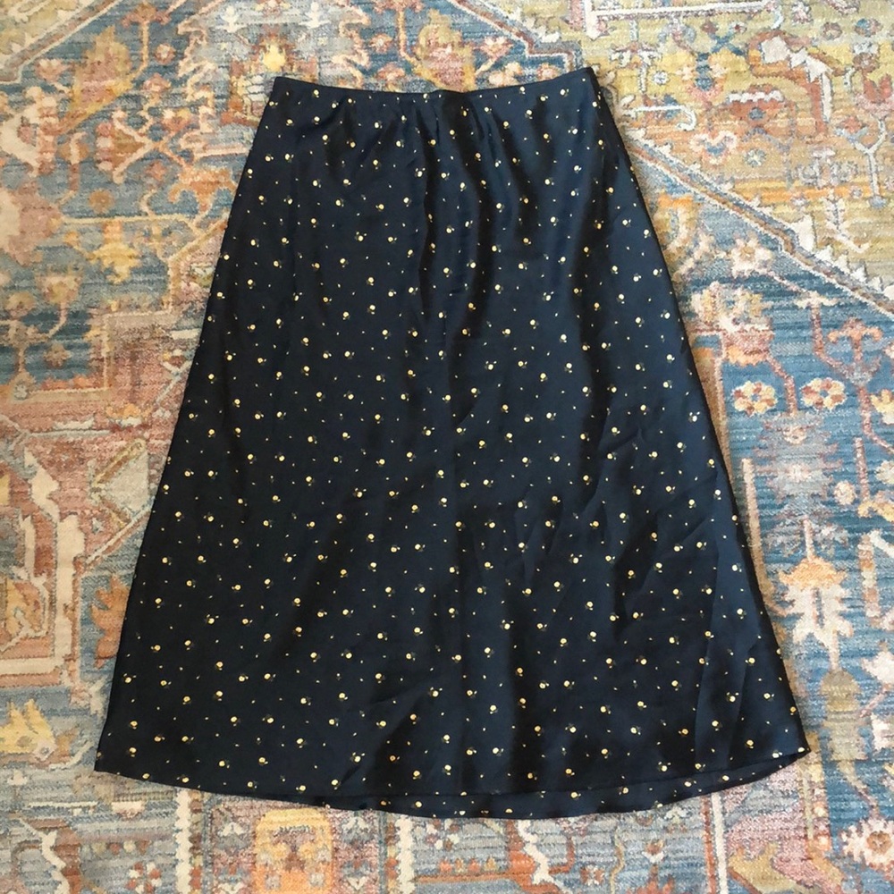 ABERCROMBIE & FITCH // Midi Skirt
